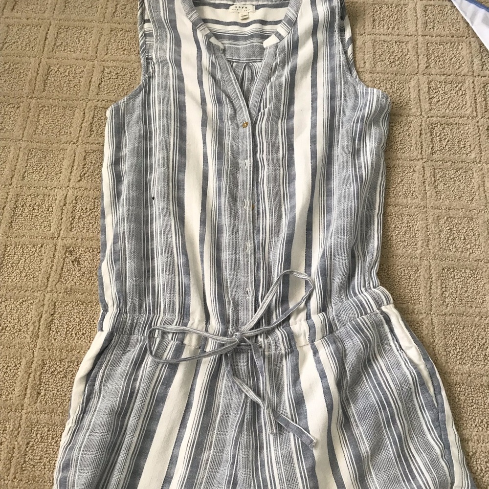 BLUE AND WHITE STRIPED ROMPER